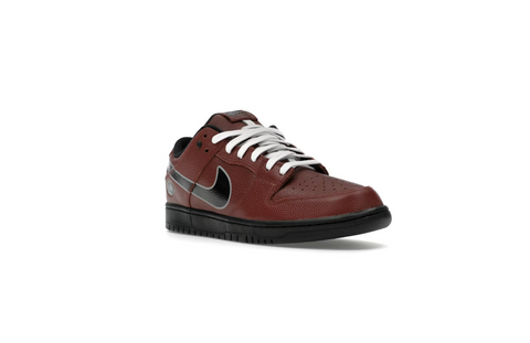 Nike SB Dunk Low Limosine Skateboards